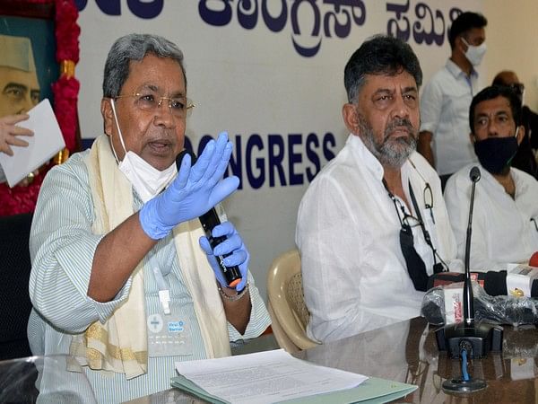 Karnataka: War of words erupt between Shivakumar and Siddaramaiah camps over CM candidate