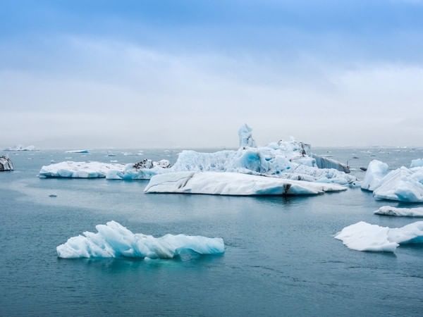 Research: Climate change associated with coastal glacier retreat