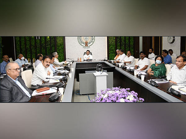 Andhra CM Reviews Resource Mobilisation Strategies In The State For ...