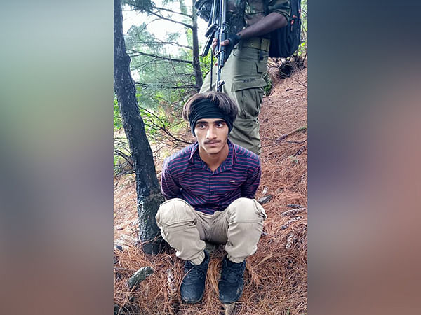 J-K: LeT terrorist, planning major disruption in Amarnath Yatra, apprehended in Aloosa