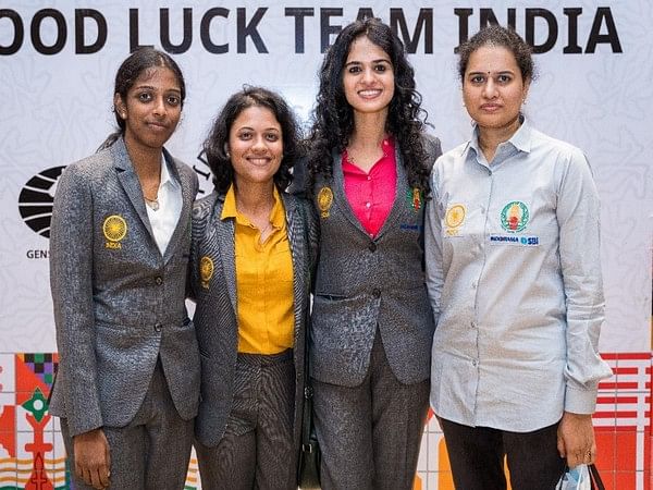 The winners of the 44th Chess Olympiad (Women's Tournament