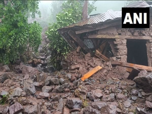 J-K: 2 killed after mud house collapses after rain triggers landslide in Samole village