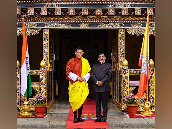 Indian Ambassador to Bhutan Sudhakar Dalela presents credentials to Bhutanese King 