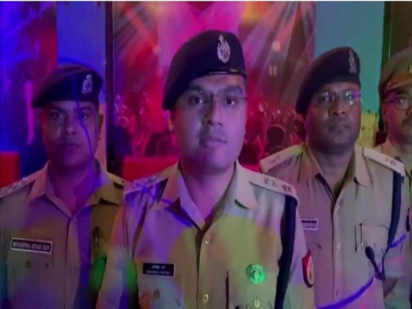 UP: Illegal hookah bar busted in Greater Noida, 25 persons nabbed