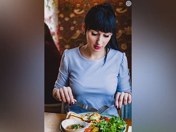 Change in appetite characterizes depressive disorders
