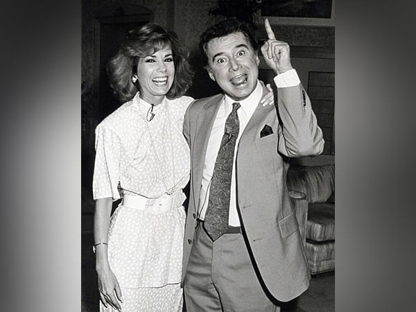 Kathie Lee Gifford pays tribute to Regis Philbin on his 91st birthday