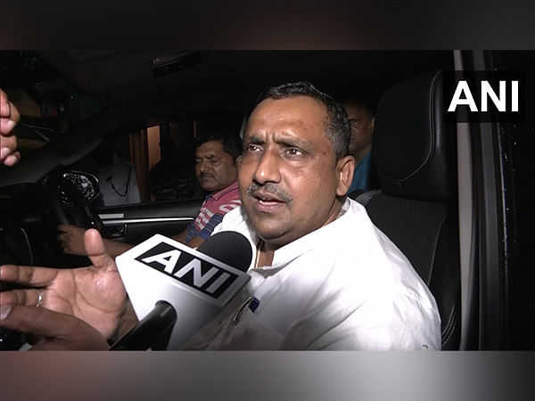 Jharkhand Minister dares Centre to impose President rule in the state