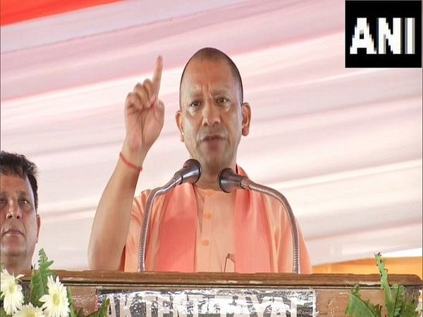 CM Yogi urges people to join fight against illicit liquor, drugs trade