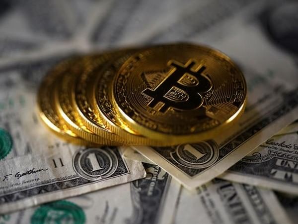 Singapore exploring restricting retail access to cryptocurrencies: central bank chief Menon