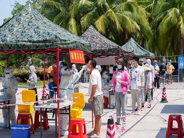 Shanghai Deja Vu: China puts 80,000 tourists under lockdown in beach resort destination 