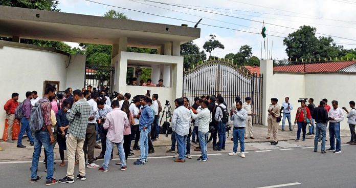 Mediapersons outside Jharkhand CM Hemant Soren's residence in Ranchi Thursday | ANI