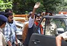 ED officials producing Sena MP Sanjay Raut before PMLA court in Mumbai Monday | ANI