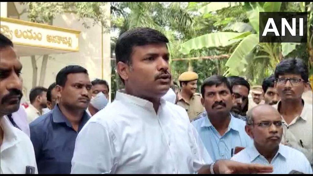 Andhra Pradesh Industries Minister Gudivada Amarnath speaks to the media on the gas leak incident in Visakhapatnam, on 3 August 2022 | Twitter/@ANI