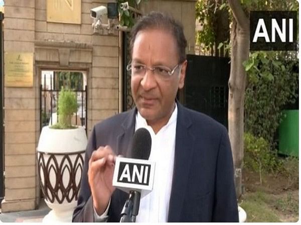 SpiceJet promoter Ajay Singh mulls stake sale, say sources