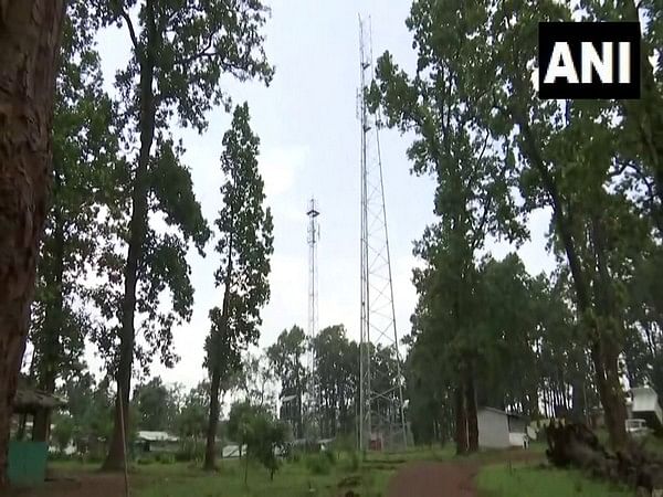 Tribals of Naxal-prone Abujhmad in Chhattisgarh's Narayapur district now get 4G internet facility