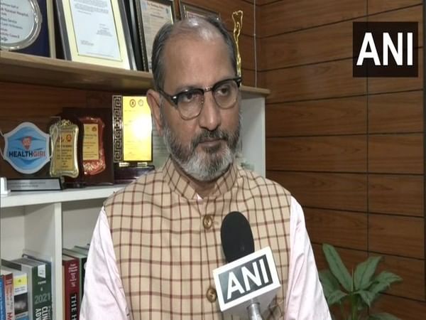 Rise in COVID cases: Delhi doctor flags concern, says 