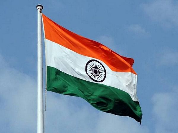 Small Size Indian Flag Tiranga Trilcolor Flag for Independence Day and  Republic Day Special (Pack Of 18))