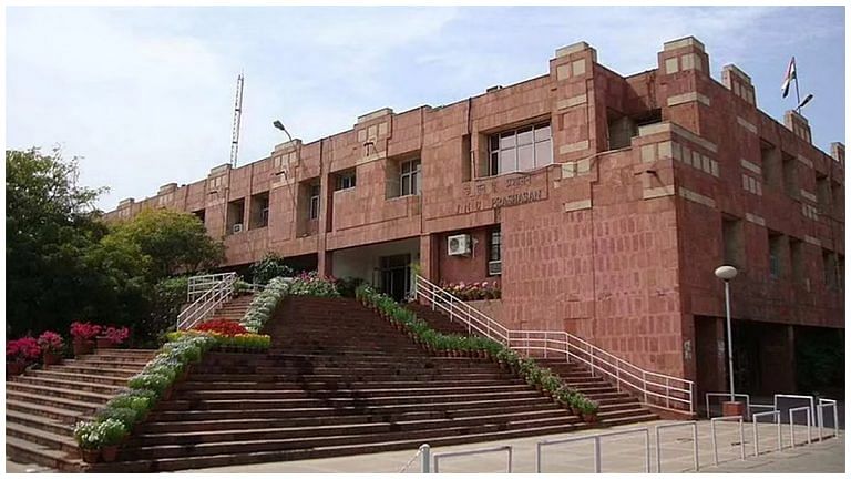 Delhi Police EOW arrests retired JNU employee for ‘duping 13 professors of Rs 11 crore over 10 yrs’