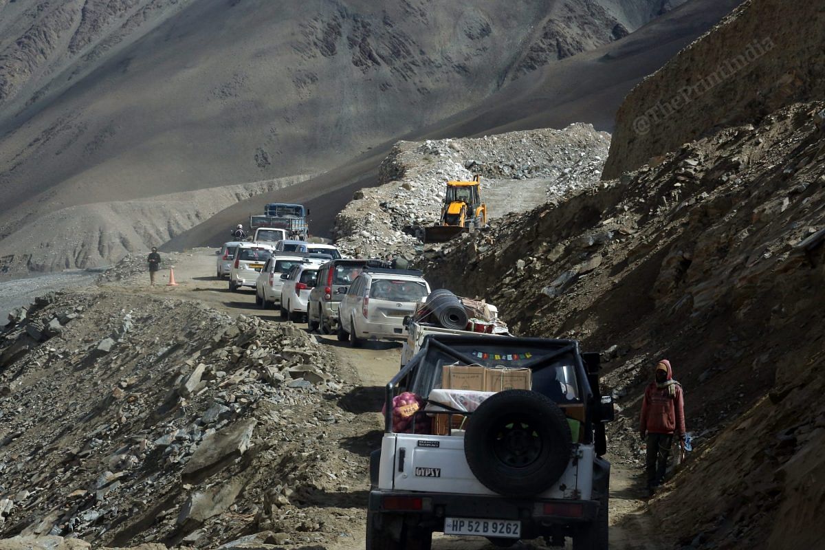 Traffic on the highway owing to road construction | Praveen Jain | ThePrint