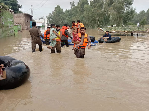 Over three million children at risk after massive floods in Pakistan: UNICEF