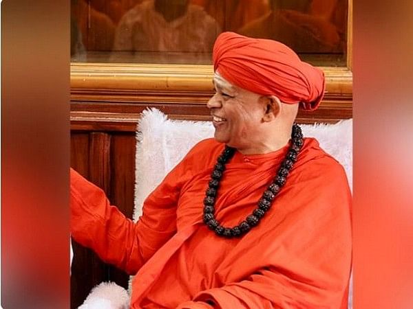K'nataka: Murugha Mutt seer to appear before sessions court today in Chitradurga
