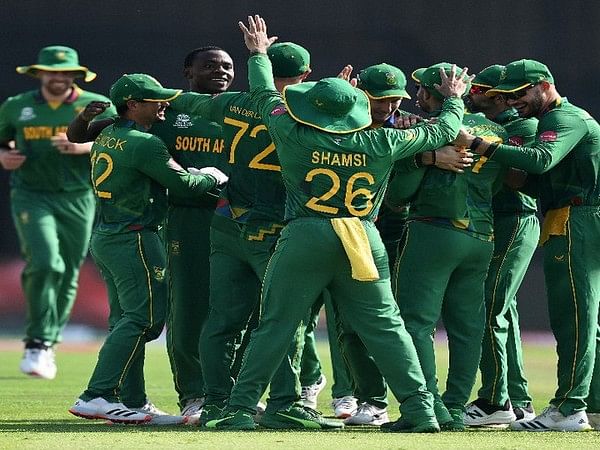 South Africa name squad for ICC T20 WC, Rassie van der Dussen misses out