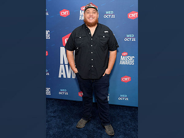 Luke Combs refunds concert tickets to young fans, read why