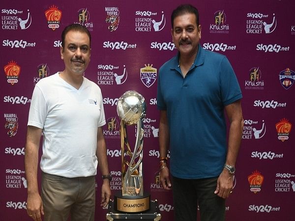 Introduction of super-sub rule could be game changer for T20 format: Shastri