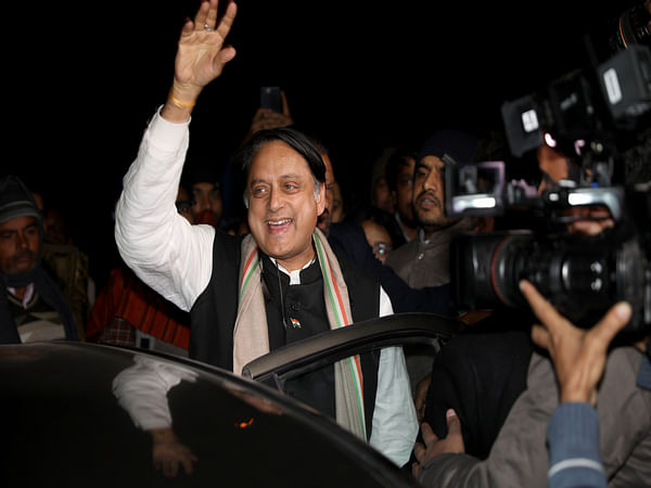 Shashi Tharoor gets Sonia Gandhi's nod to contest Congress President election