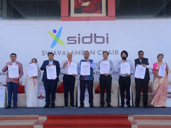 VGU, Jaipur becomes the first University in North India to have the Swavalamban Chair by SIDBI