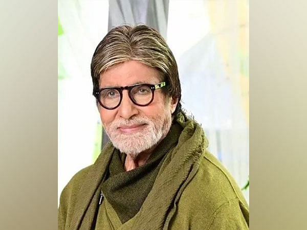  Amitabh Bachchan turns narrator for new series 'The Journey of India'