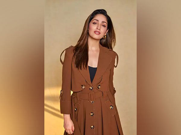  Yami Gautam heads to Chicago for 'Lost' premiere