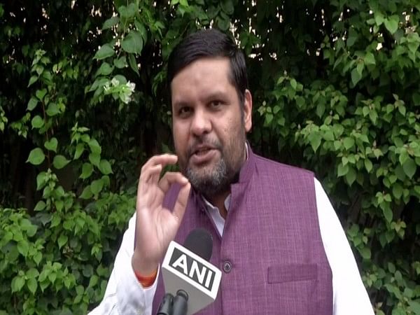 Mohan Bhagwat meets Muslim cleric; Congress calls it 'impact of Bharat Jodo Yatra'