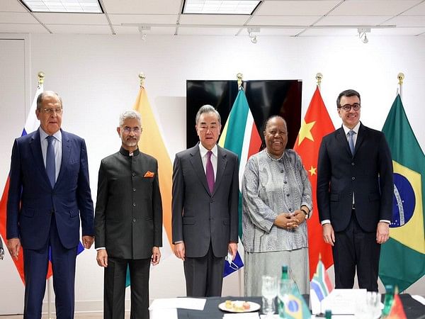 Foreign Ministers of BRICS acknowledge UNGA resolution on 