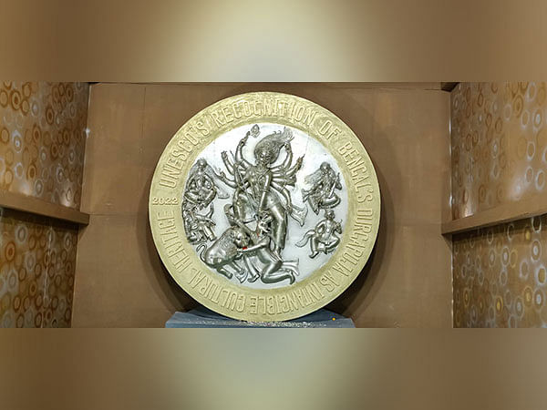 Durga Puja 2022: This Kolkata pandal is celebrating 75 years of Independence with use of commemorative coins