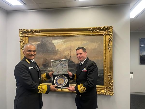 Indian, Australian Navy chiefs discuss partnership in Indo-Pacific region