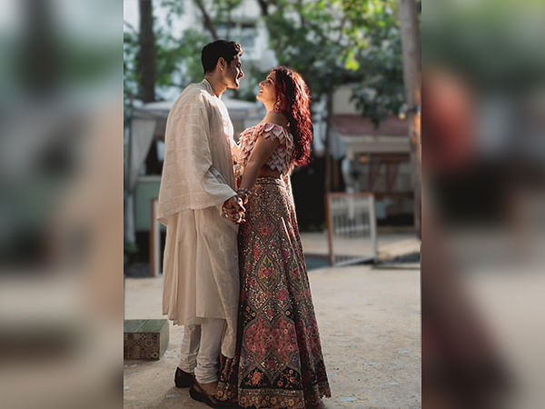 Have a look at Richa Chadha, Ali Fazal’s dreamy images from their Delhi