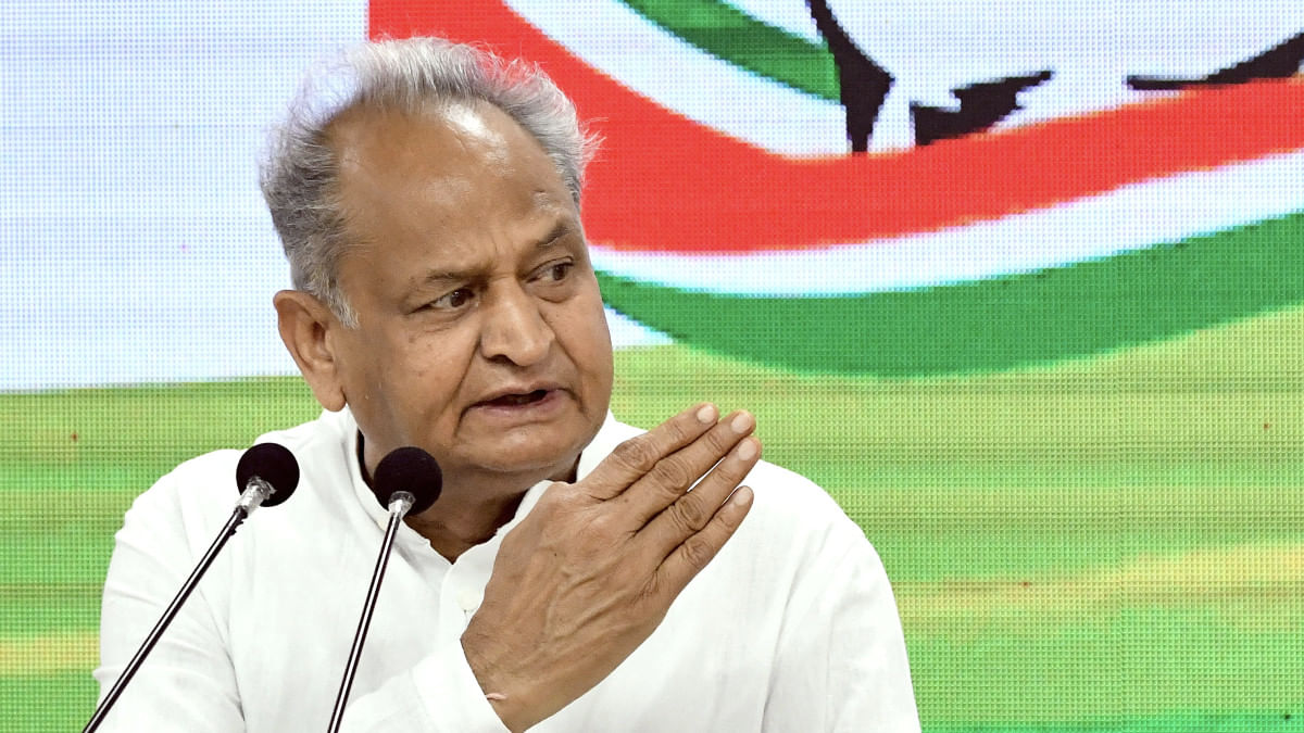 Gehlot speaks to Sonia, seeks time for meeting but Congress abuzz with
