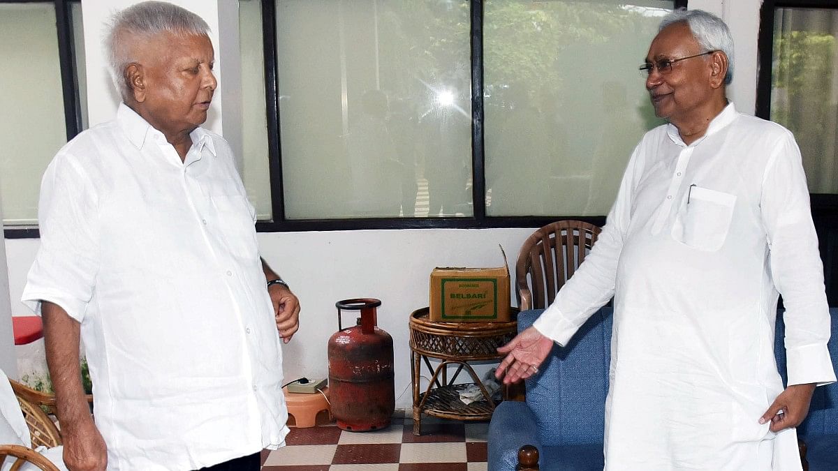 Nitish Kumar meeting Lalu Prasad Yadav at latter's residence in Patna on 8 September, 2022 | ANI