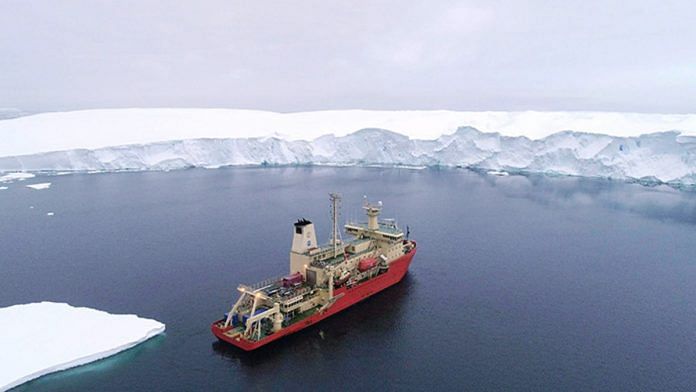 The R/V Nathaniel B. Palmer photographed from a drone at Thwaites Glacier ice front in February 2019 | Photo: Alexandra Mazur/University of Gothenburg