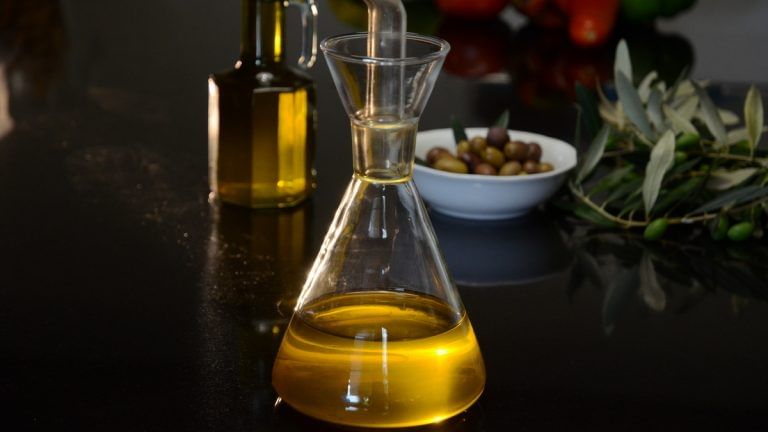 What is the olive oil controversy? Don’t worry, it’s perfectly suited to Indian cooking