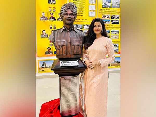 Nimrat Kaur visits Patiala for inaugural ceremony of her late father Major Bhupendra Singh's statue in Patiala regiment