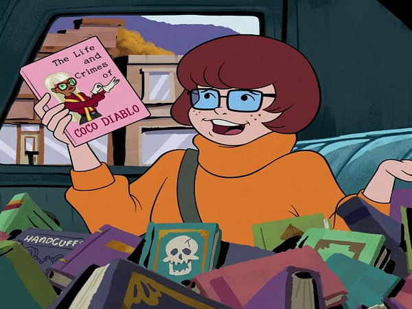 Velma - Plugged In