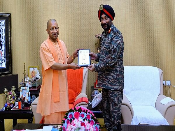 Lt Gen Harpal Singh visits Central Army Command in Lucknow