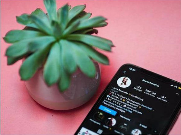 MegaFamous.com: Buying Instagram Followers In 2022