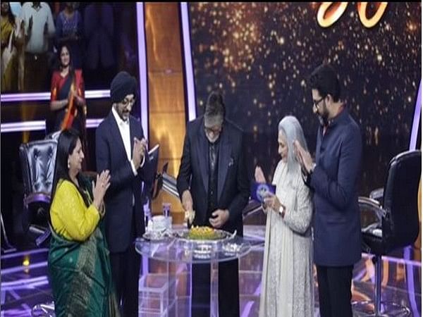 Here's How Abhishek, Jaya Bachchan Surprised Big B On KBC Sets ...