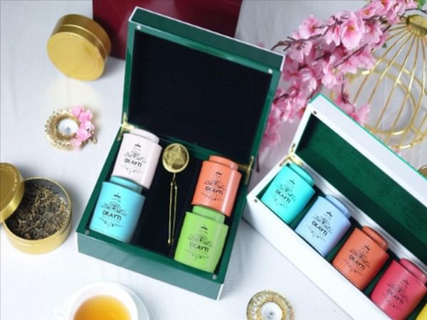 Okayti Tea Gift Sets to make your puja special and impressive