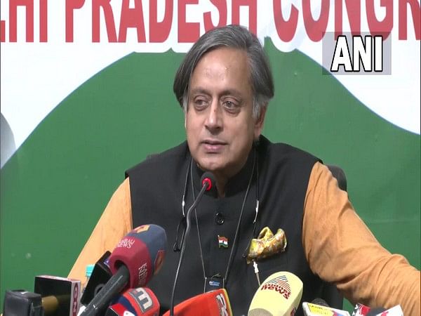 Dont You See Difference In Treatment Shashi Tharoor On Uneven Playfield In Congress Prez