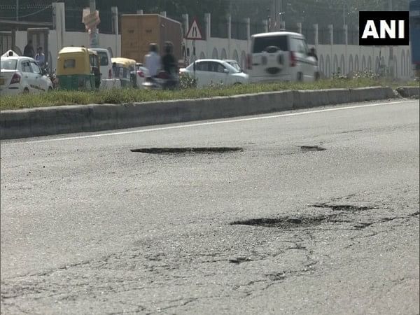 Commuters request govt to repair potholes on Delhi-Jaipur Highway near Gurugram