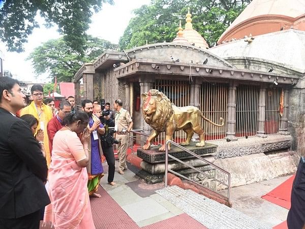 President Droupadi Murmu visits shaktipeeth Kamakhya Temple in Guwahati